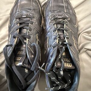 MIU MIU AND NEW BALANCE BLACK VINTAGE DISTRESSED SNEAKERS SIZE 39